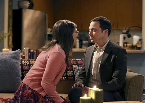 when does sheldon start dating amy
